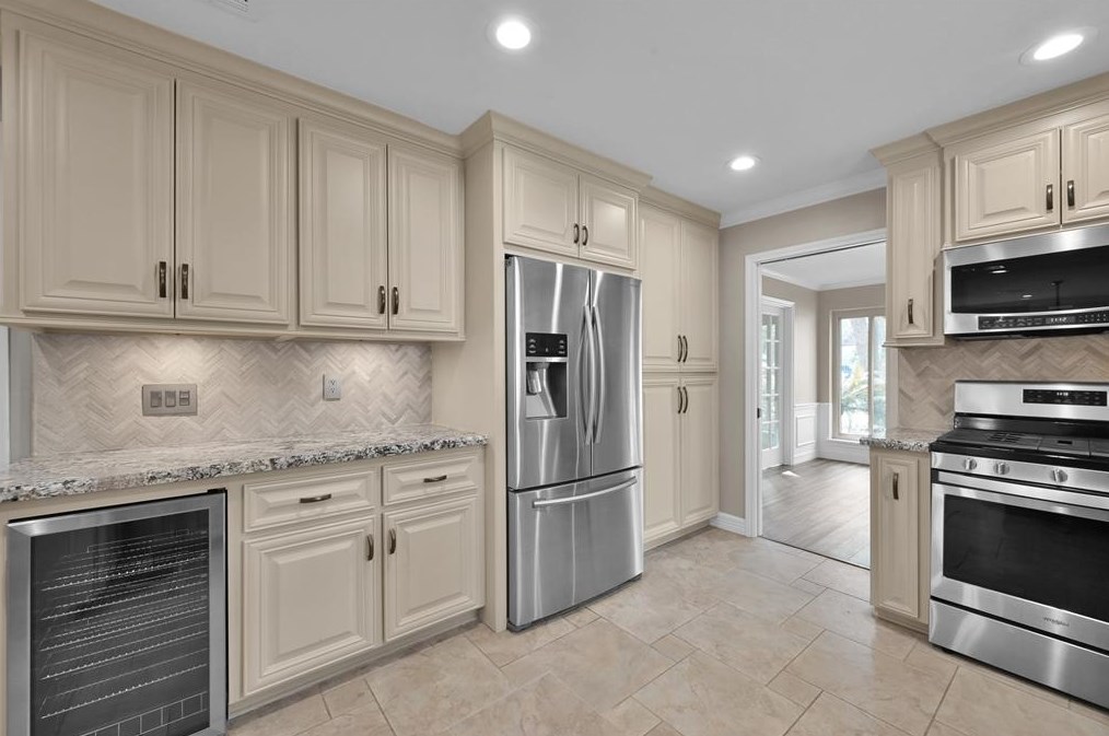 11622 Normont Dr, Houston TX  77070-2951 exterior