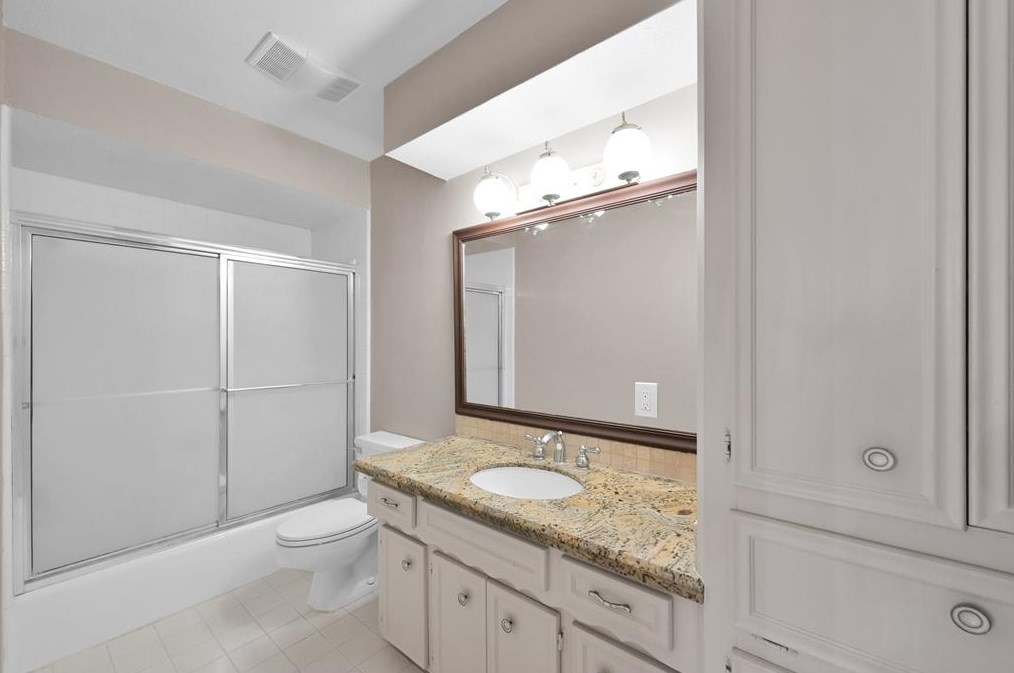 11622 Normont Dr, Houston TX  77070-2951 exterior