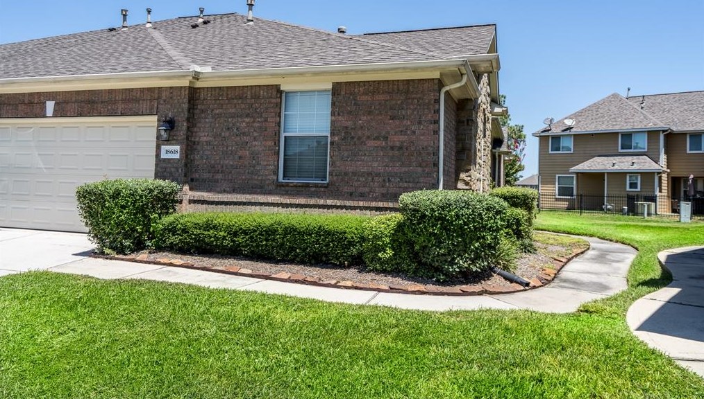 18618 Jaya Loch Ct, Spring TX  77379-5116 exterior