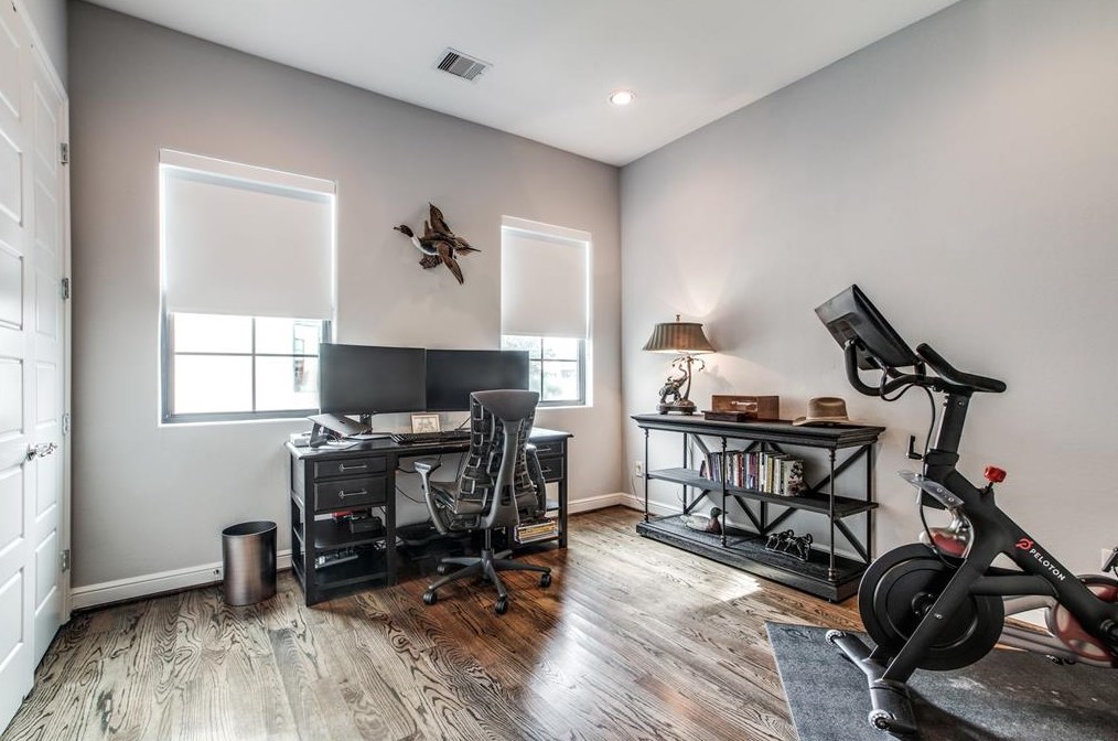 1513 Utah St, Houston TX  77091-2236 exterior