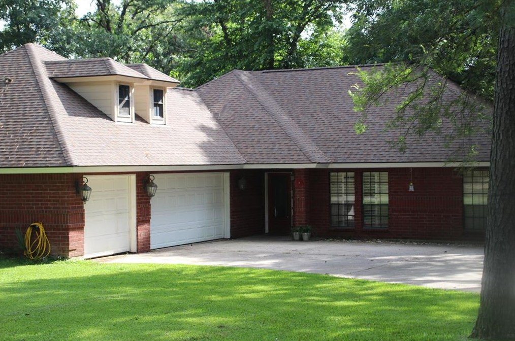 2417 Canter Ln, Conroe, TX 77384
