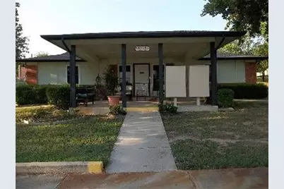 201 Las Bresas Street, Azle, TX 76020 - Photo 2