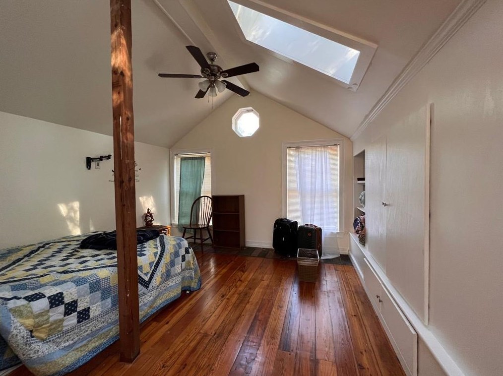 28 Wickerbay St, Houston, TX 77080-7620