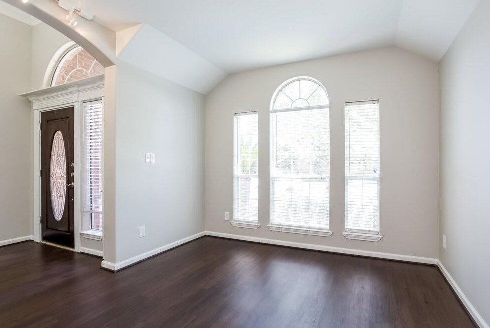 6103 Fairway Manor Ln, Spring TX  77373-4933 exterior