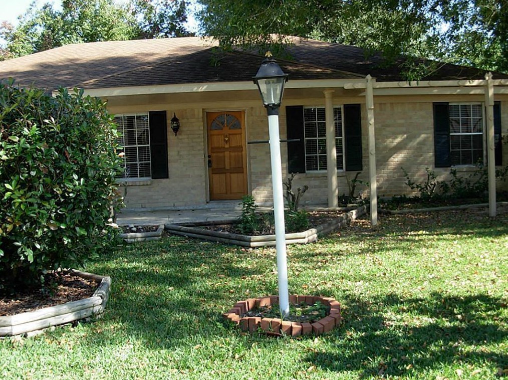 29010 Elmwood Ct, Spring, TX 77381-5023