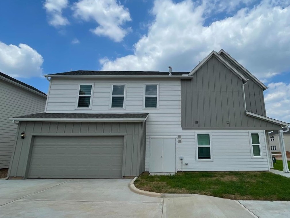 323 Huisache St, Richwood, TX 77566