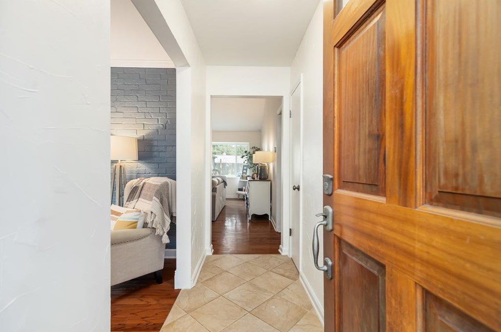 12310 Waldemar Dr, Houston TX  77077-4907 exterior