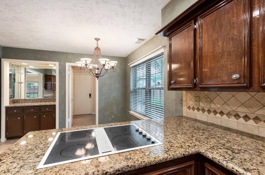 2315 Stephens Grant Dr, Sugar Land TX 77479-2298 exterior