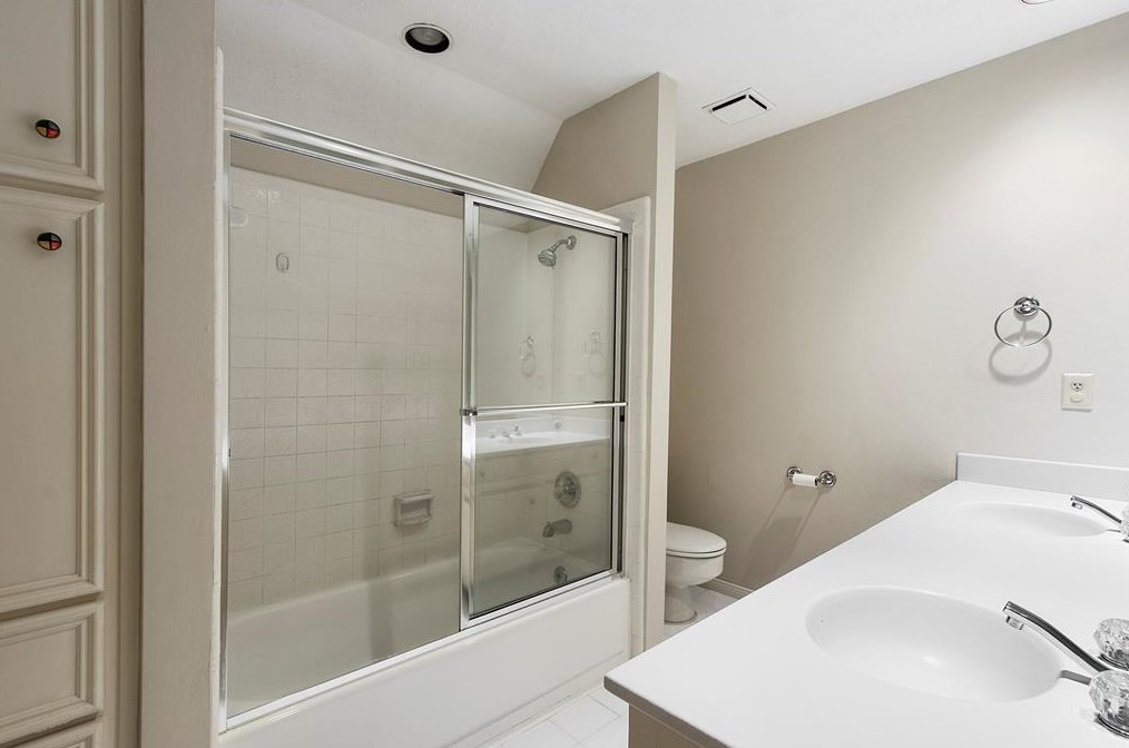 2315 Stephens Grant Dr, Sugar Land TX 77479-2298 exterior