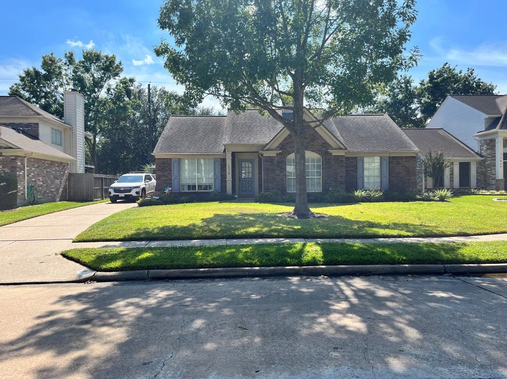 7318 Dogwood Falls Rd, Houston, TX 77095-4137