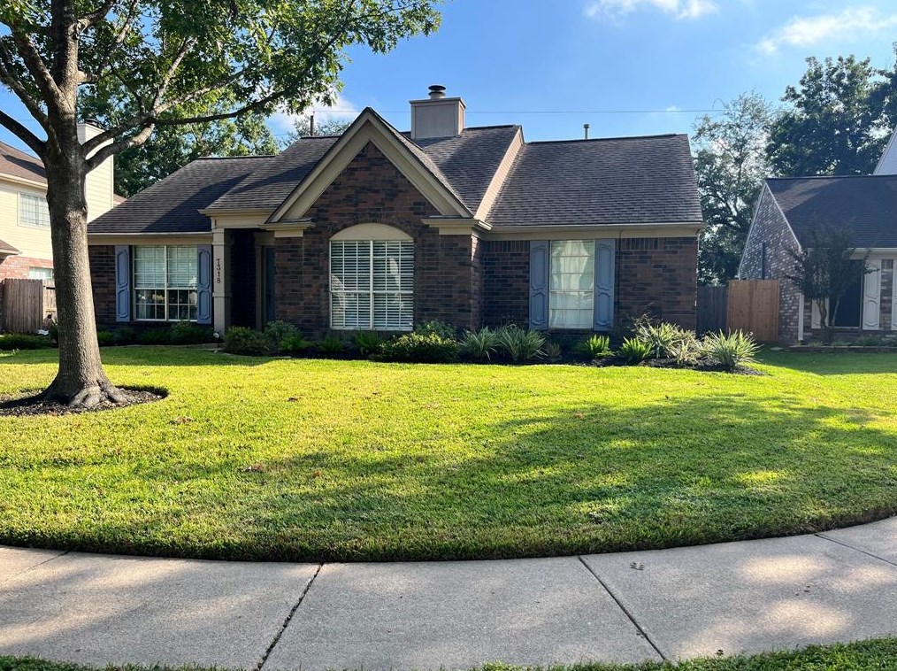 7318 Dogwood Fls Rd, Houston TX  77095-4191 exterior