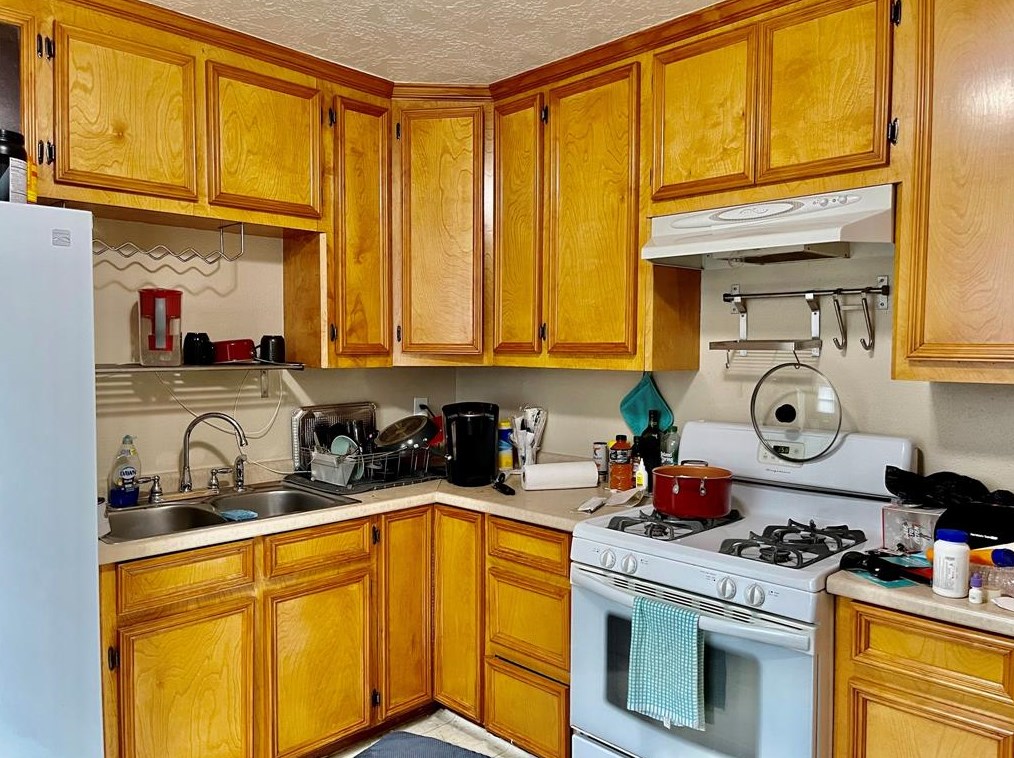 5122 Larkin St, Houston TX  77007-1940 exterior