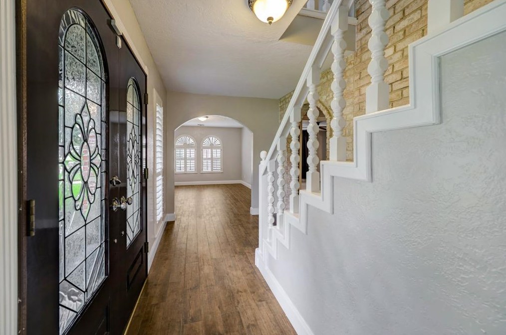12443 Honeywood Trl, Houston, TX 77077-2423