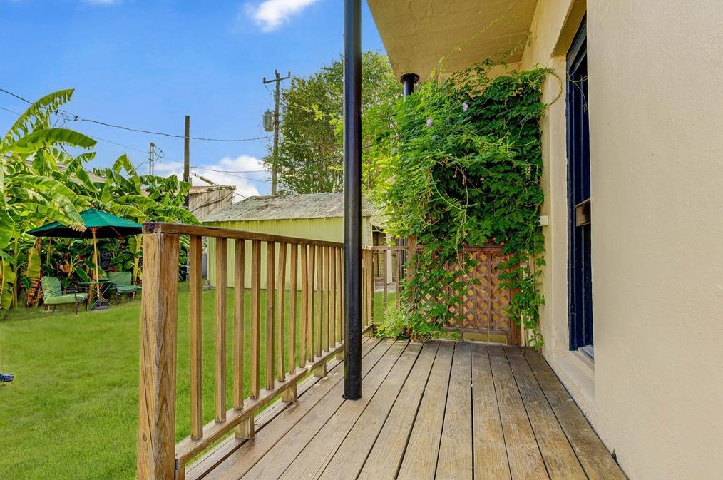 1516 Bonnie Brae St #4, Houston, TX 77006