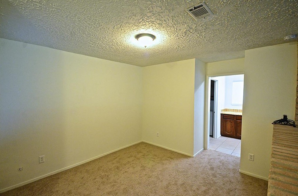 12606 Campos Dr, Houston TX  77065-2308 exterior