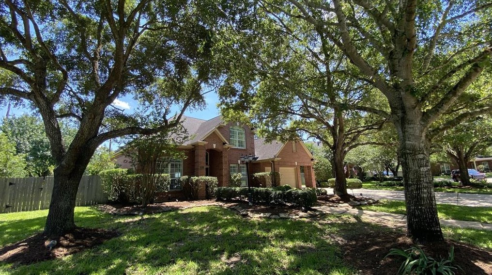 5011 Tapestry Dr, Katy, TX 77494