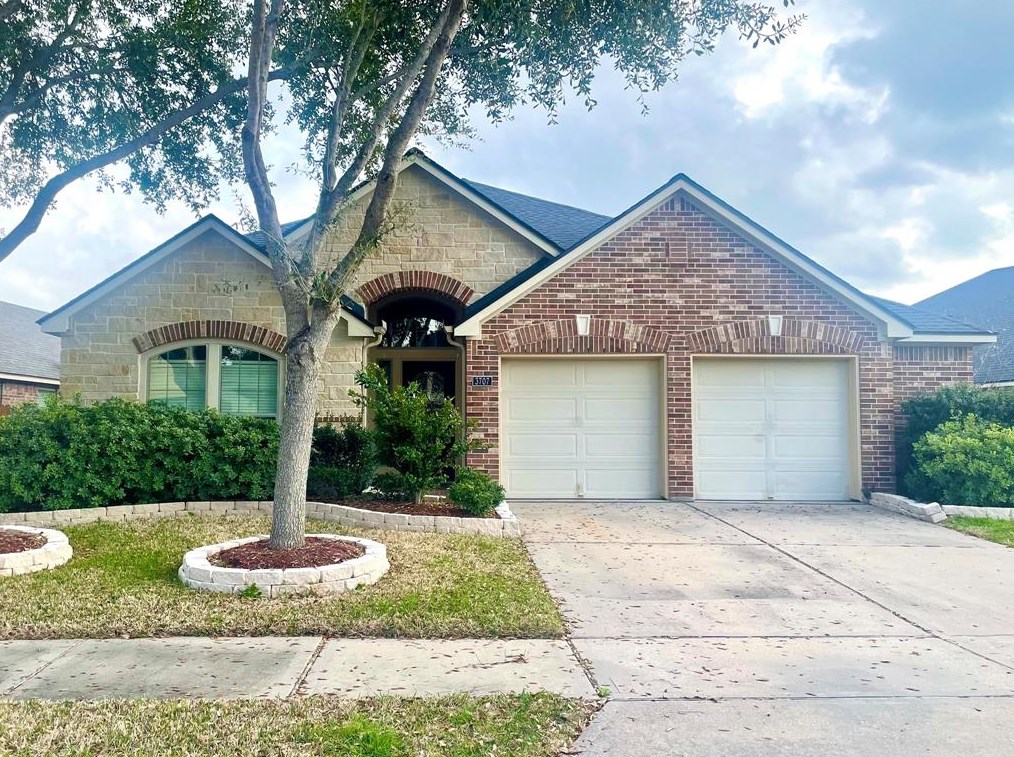 3707 Windmill Creek Dr, Richmond, TX 77407