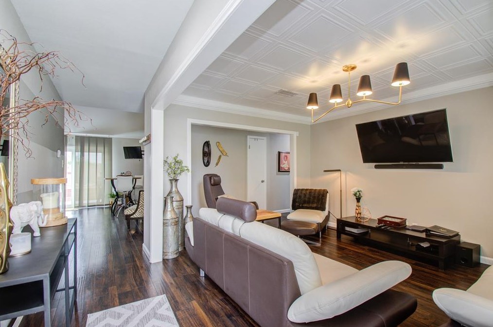 10130 Woodwick St, Houston, TX 77016