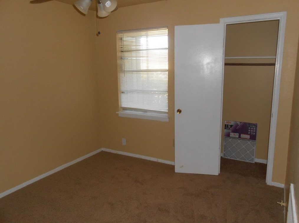 11014 Roandale Dr, Houston TX  77048-1520 exterior