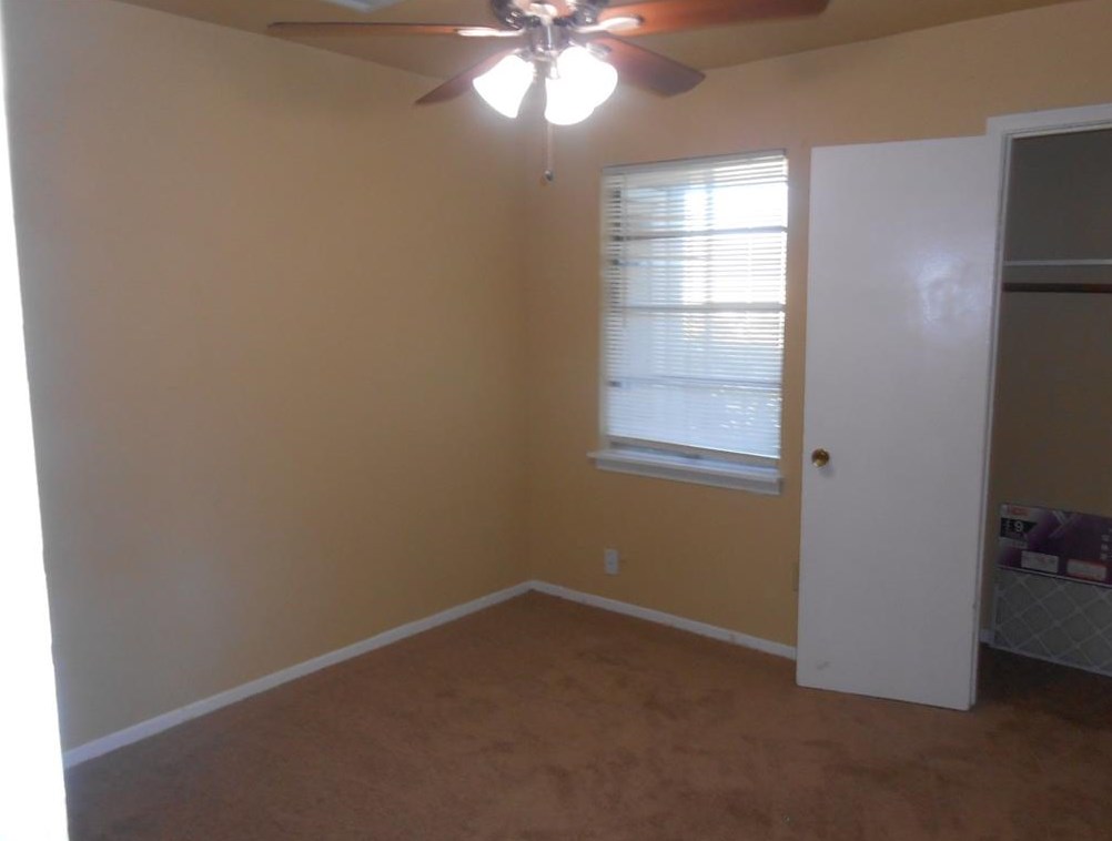11014 Roandale Dr, Houston TX  77048-1520 exterior