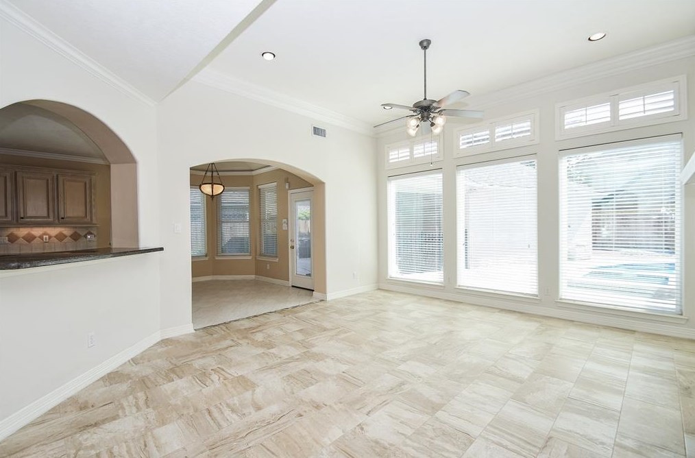 8522 Ivy Fls Ct, Houston TX  77040-1122 exterior