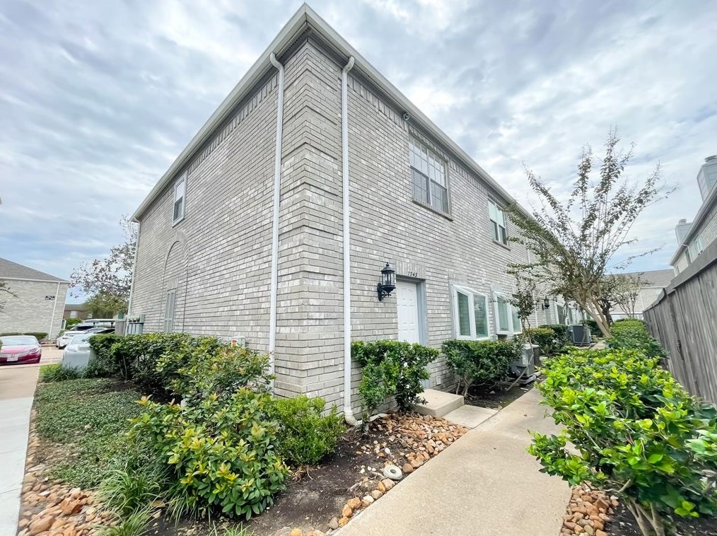 7743 Cambridge St # 7743, Houston, TX