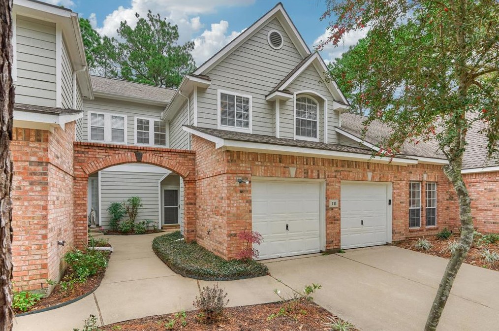 111 Spiral Vine Cir, Spring TX  77381-3704 exterior