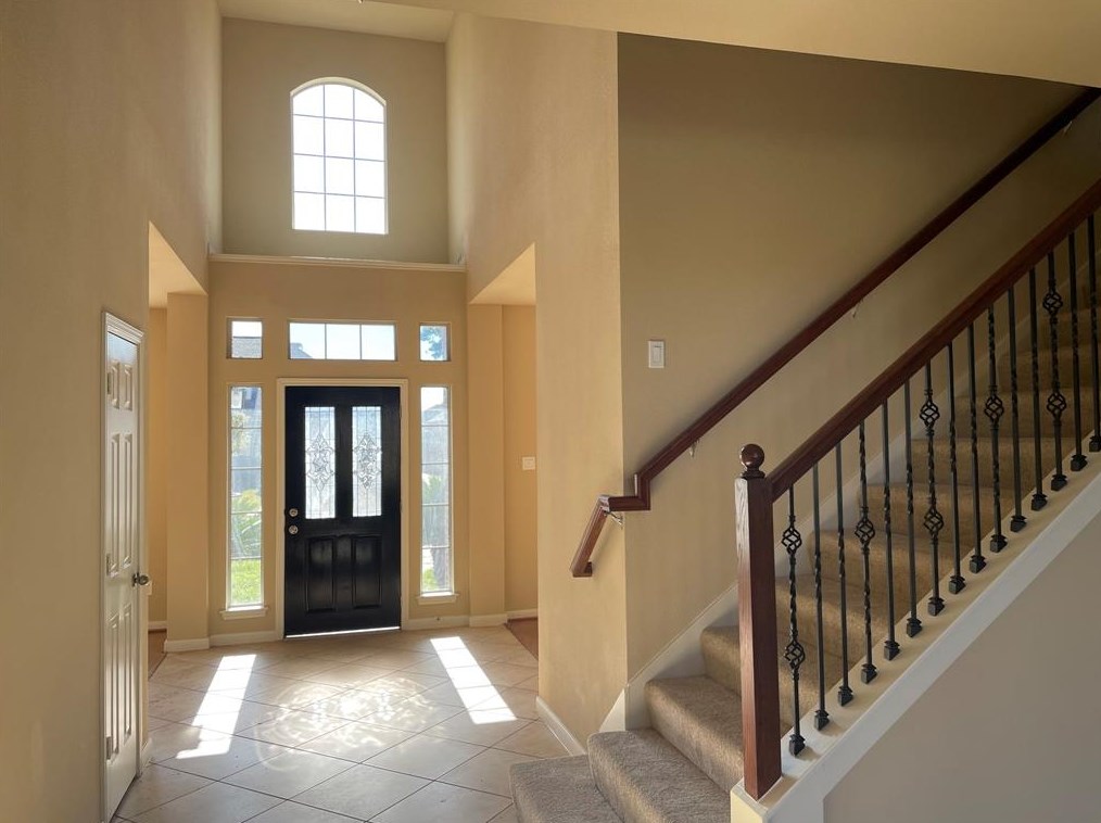 714 Adowa Spring Loop, Spring TX  77373-4600 exterior