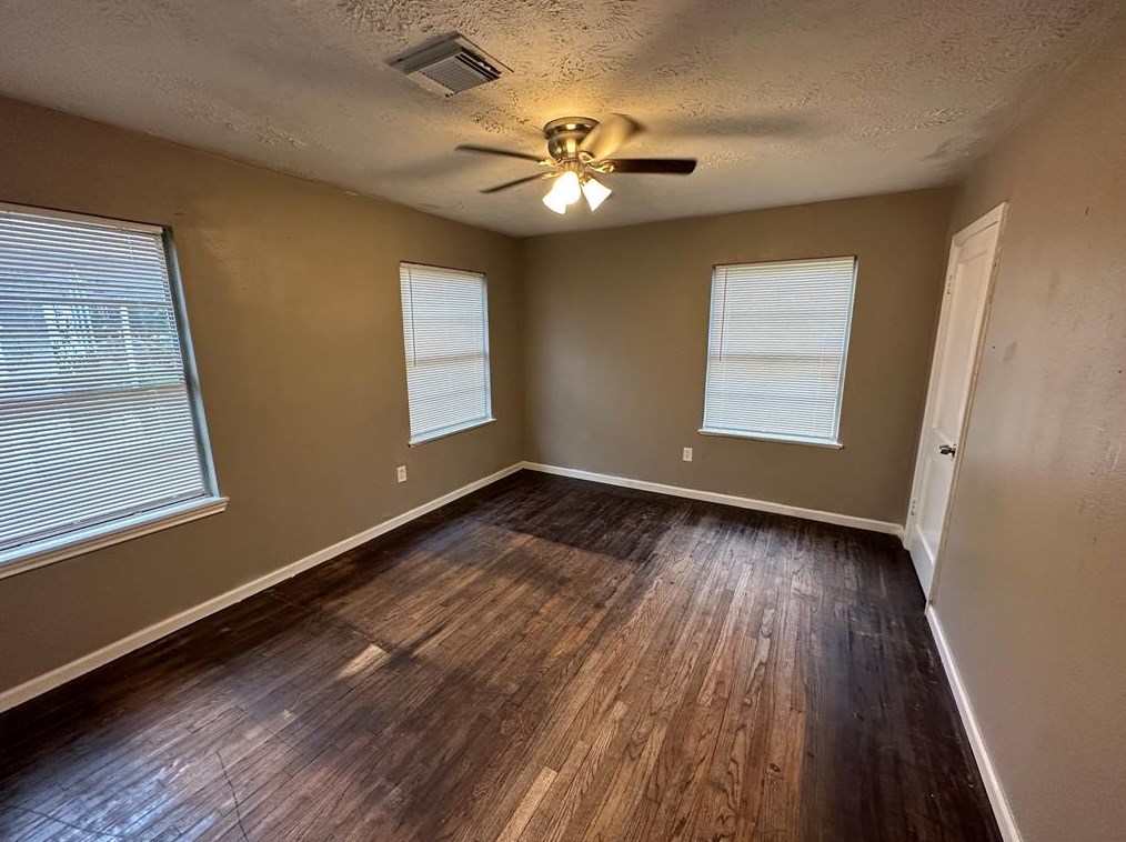 6117 Cavanaugh St, Houston, TX 77021