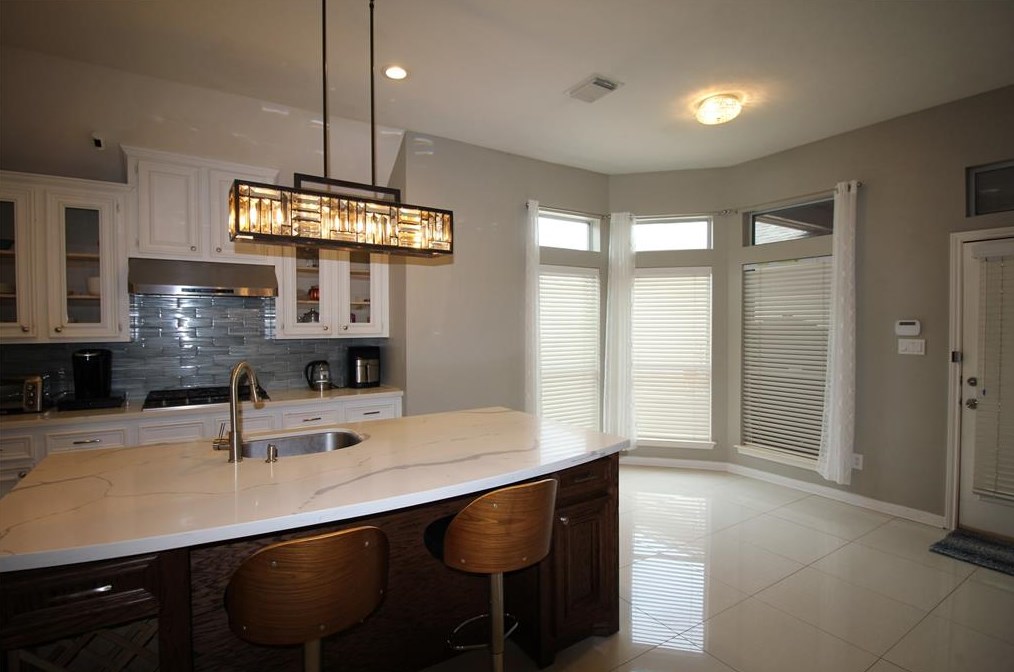 2506 Hampton Park Ln, Sugar Land TX  77479-1258 exterior