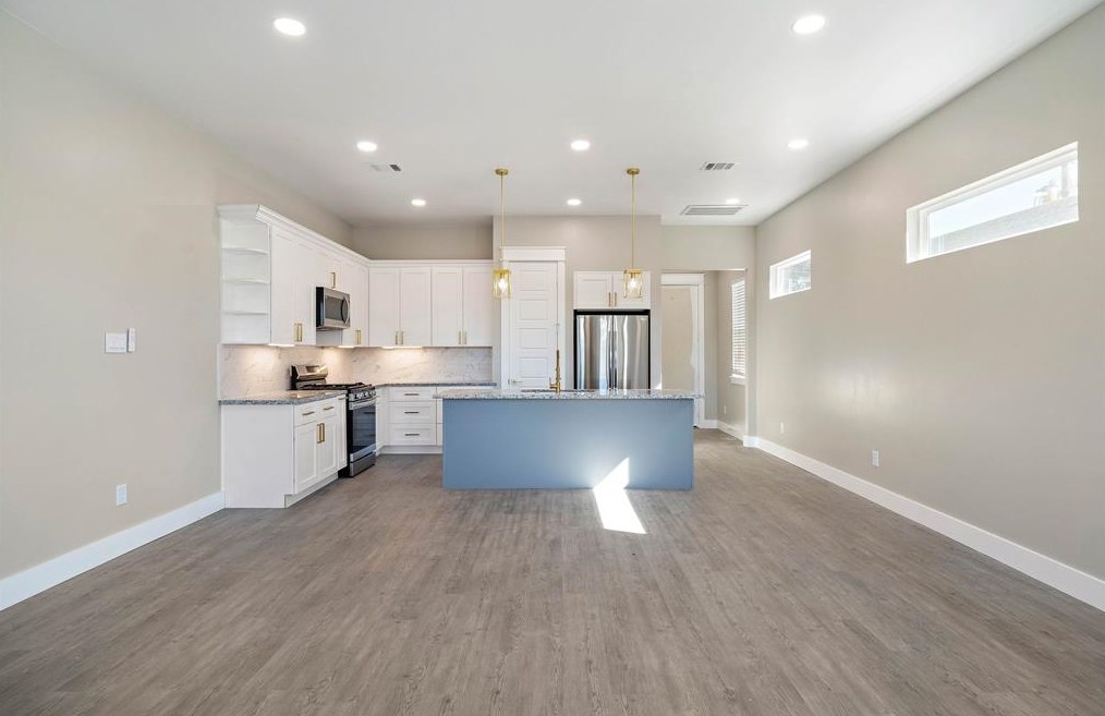 4913 Fisk St, Houston, TX 77009