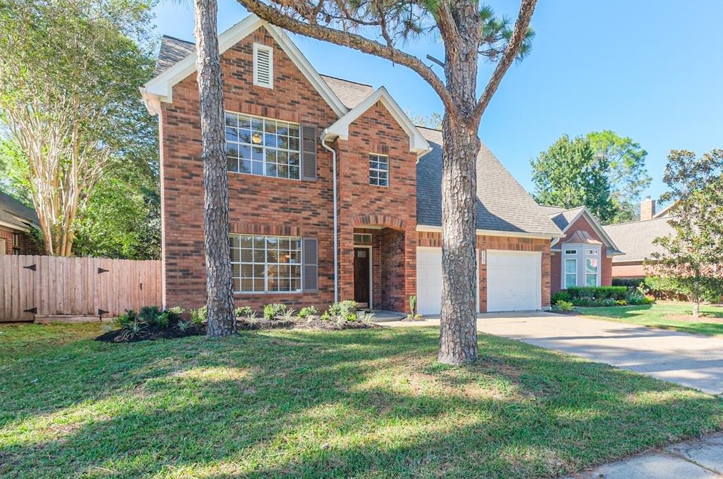 7707 Shangrila Ln, Houston, TX 77095