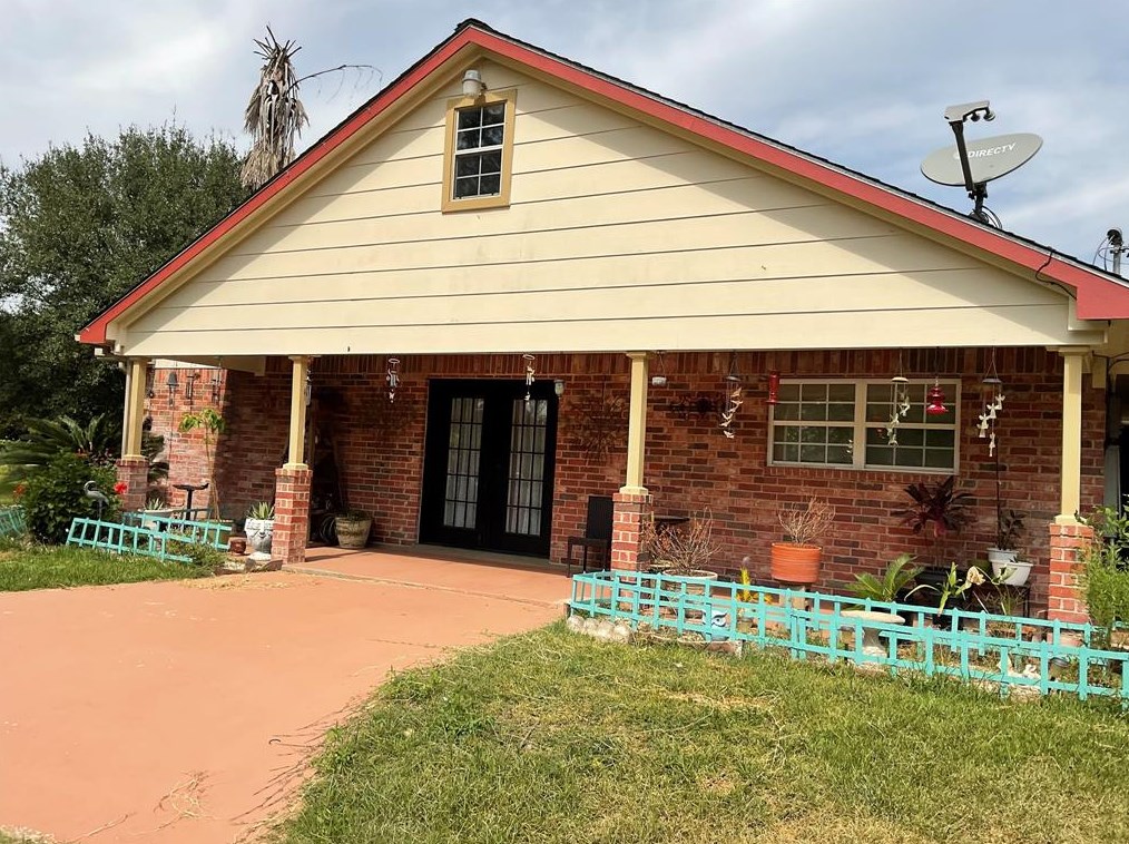 7310 Nodding Pines Ln, Houston, TX 77044-2720