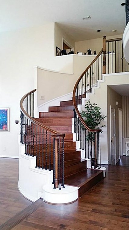 3 Candle Pine Pl, Spring TX  77381-6435 exterior