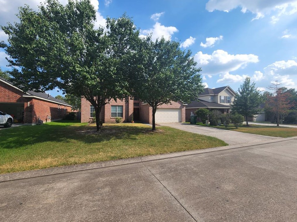952 Doire Dr, Conroe, TX 77301