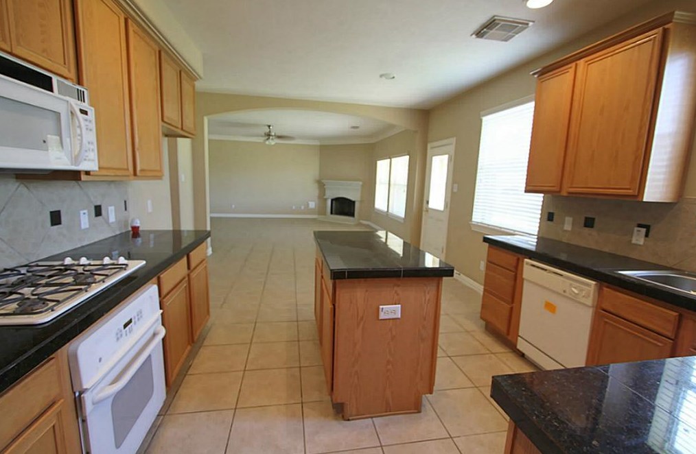 23103 Broad Springs Ct, Richmond TX  77407-6436 exterior