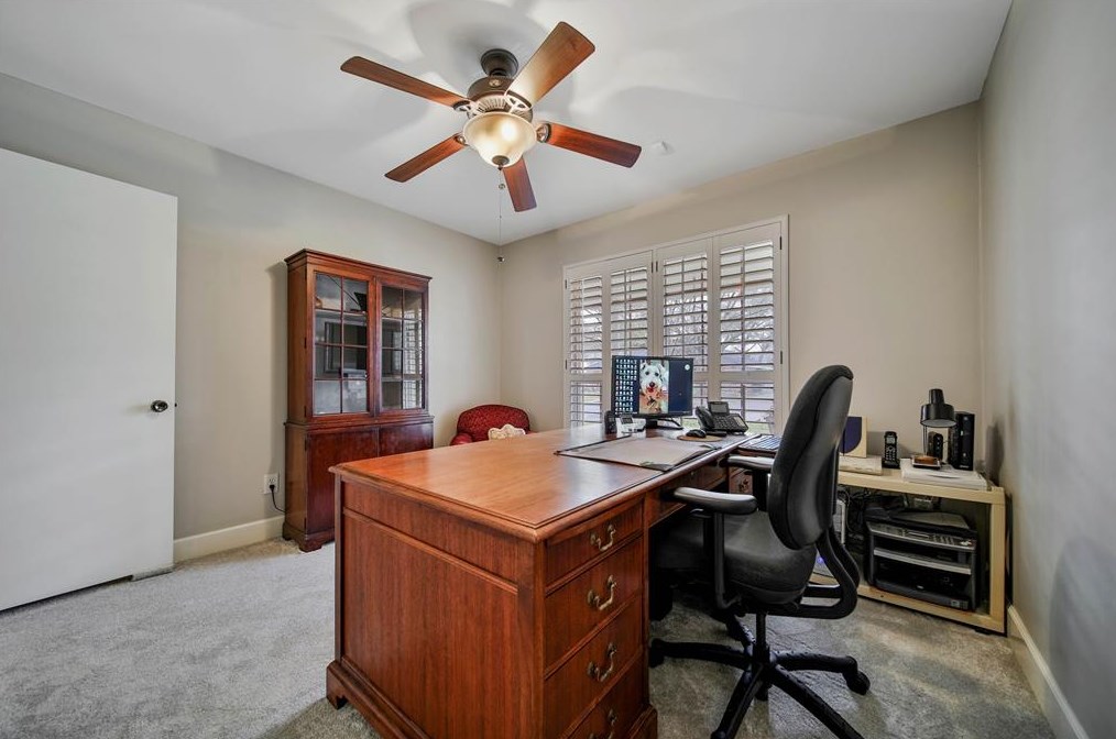 1010 Richelieu Ln, Houston TX 77018-1833 exterior