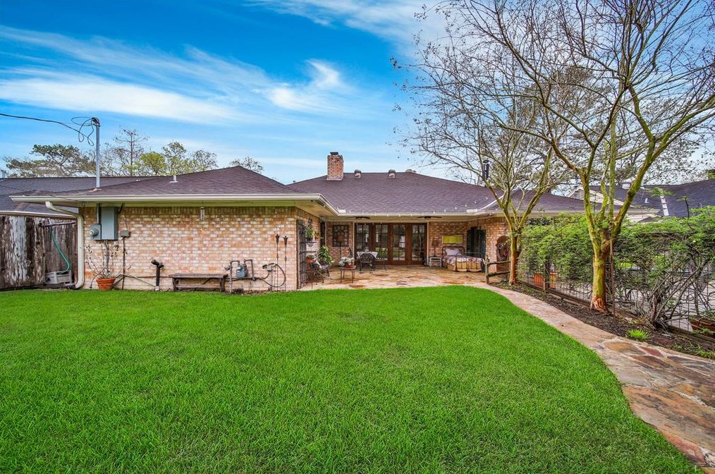 1010 Richelieu Ln, Houston TX 77018-1833 exterior