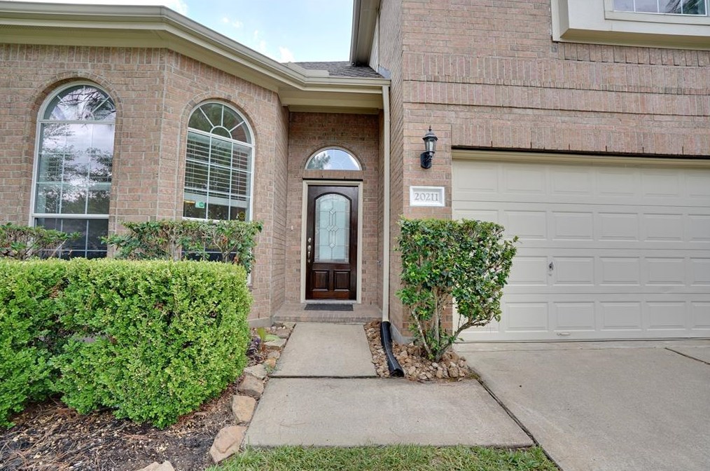 20211 Windsor Trace Ln, Richmond, TX 77407