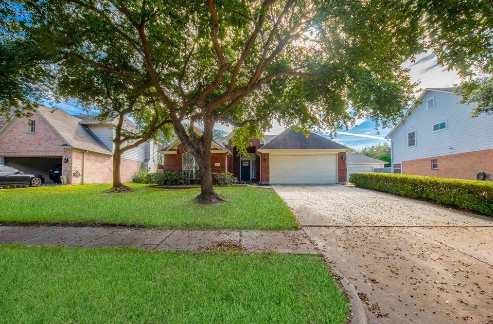 10306 Sable Trail Ln, Houston, TX 77064