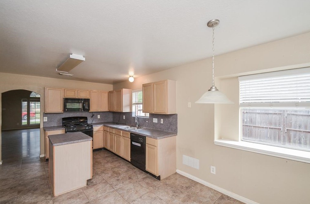 2722 Shawna Lyn Dr, Spring TX 77373-7741 exterior