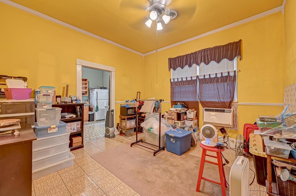 305 Archer St, Houston TX  77009-4607 exterior