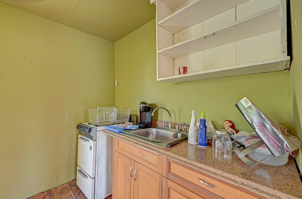 305 Archer St, Houston TX  77009-4607 exterior