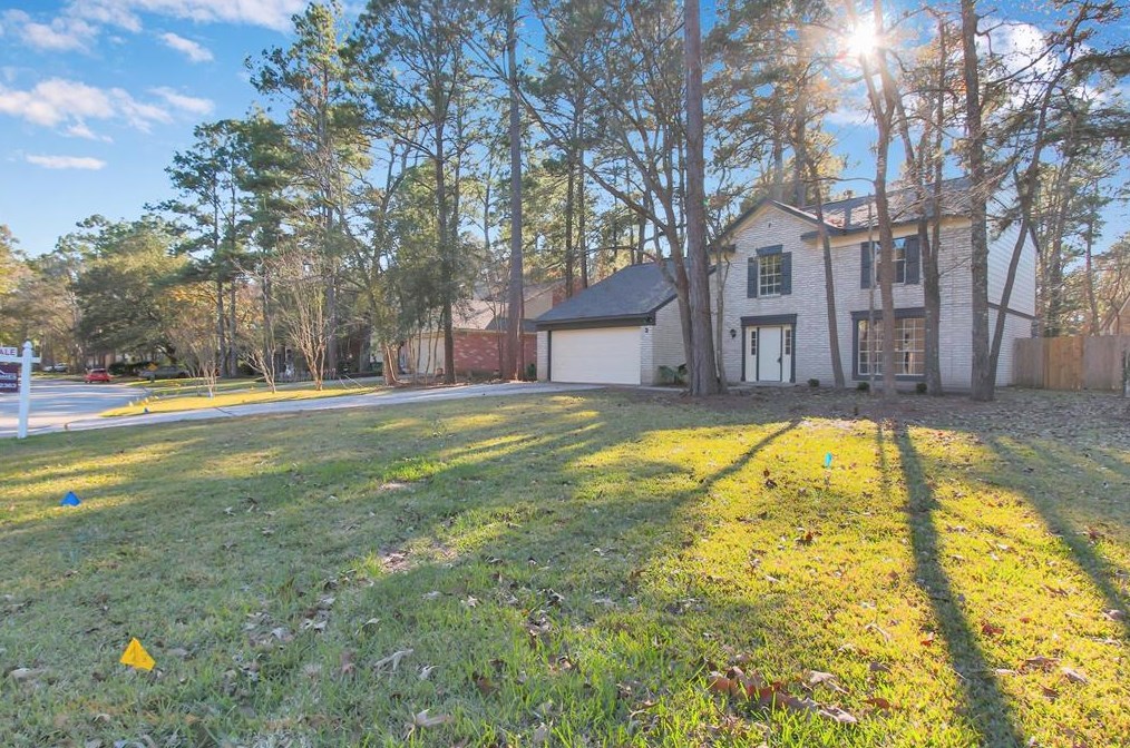 3 Rockridge Ct, Spring, TX 77381-3236