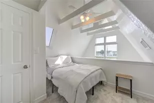 239 Redfish Dr, Freeport, TX 77541 - Photo 14