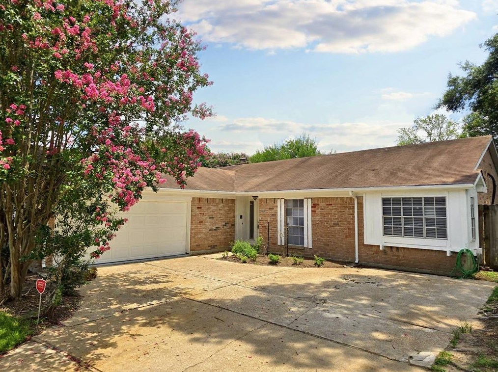 22619 Deville Dr, Katy, TX 77450