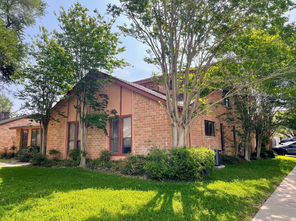 2851 Field Line Dr, Sugar Land, TX 77479