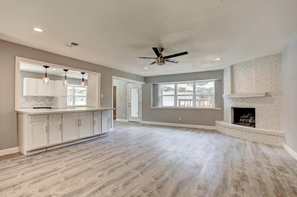 19410 Lajuana Ln, Spring, TX 77388-5957