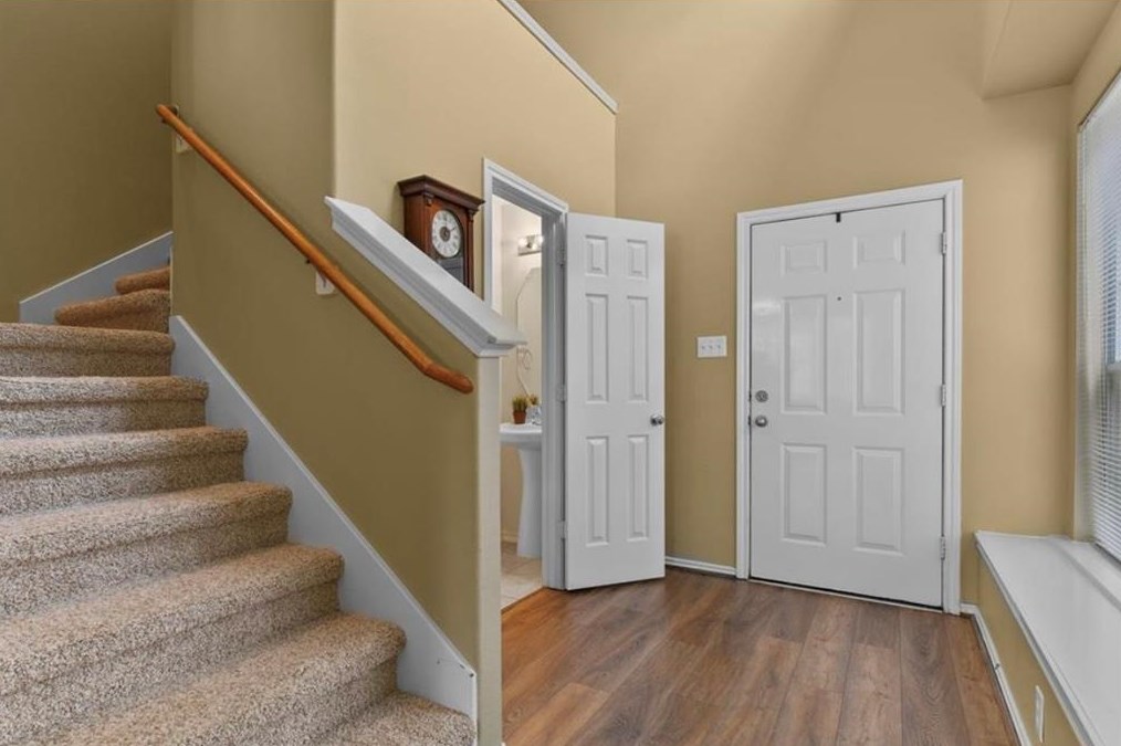 12430 Oriole Lake Way, Houston, TX 77089-5967