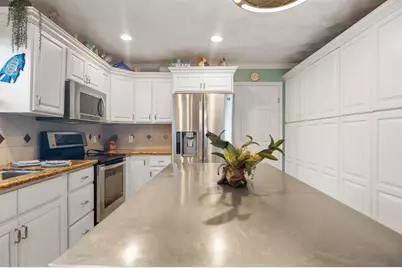 3297 Prides Way, Crystal Beach, TX 77650 - Photo 16